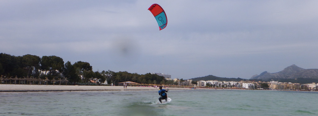 Kite-Mallorca - Friends - Sabrina and Niklas